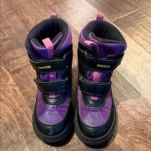 Geox Kids Purple and Black Waterproof Winter Boots